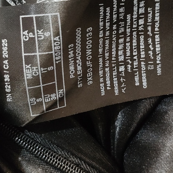 **5/$25** Guess Black Sequined Mini Skirt - Picture 5 of 5